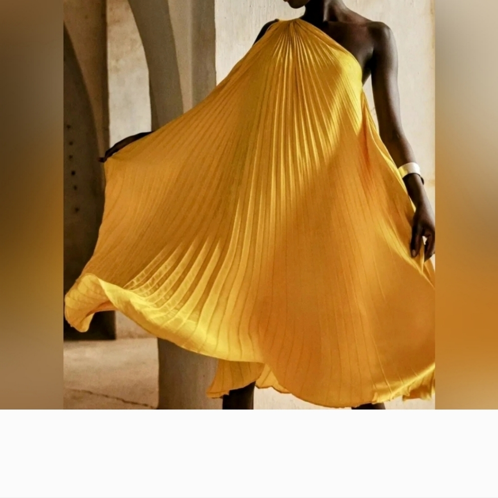 Banana republic yellow pleated one shoulder midi dress